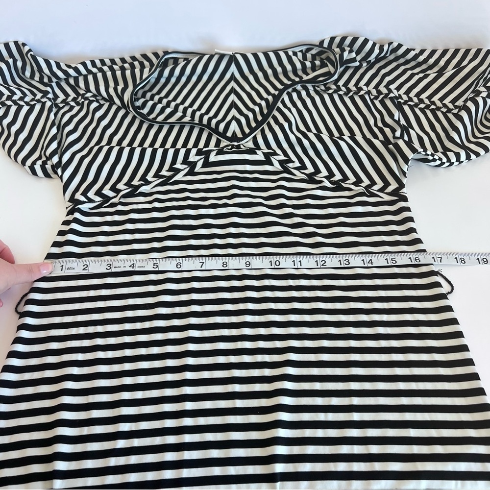 Max‎ Studio Women’s Striped V-Neck Dolman Sleeve Belted Dress - Picture 12 of 14